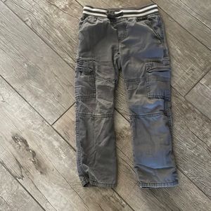 Boys Grey Gymboree pants!! 👖❄️